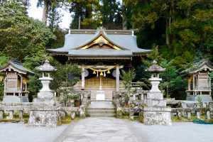 宇奈岐日女神社