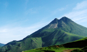 由布岳